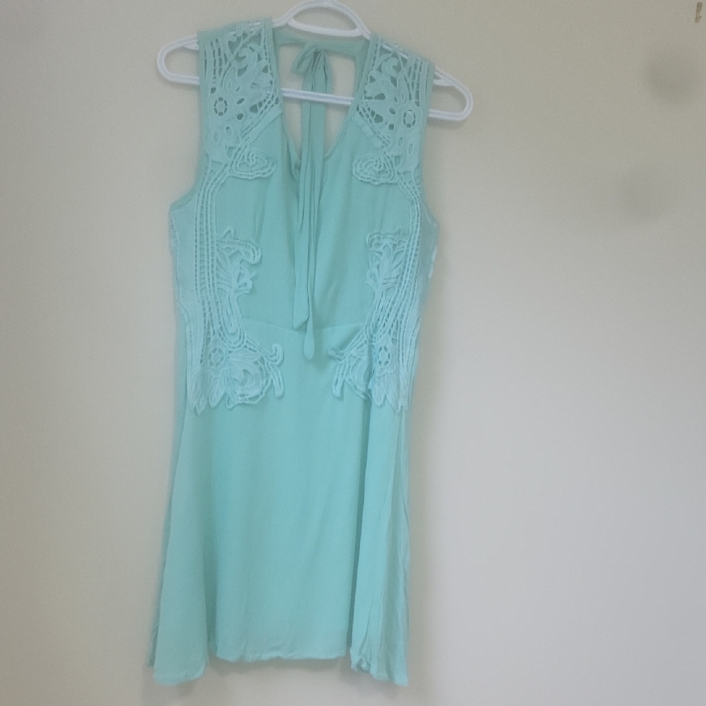 Shoreline Mint Lace Detail Sleeveless Dress Small